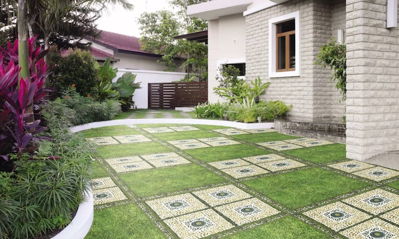 Gạch giả cỏ góp phần mang nét đẹp thiên nhiên tràn ngập không gian ngoại thất (Nguồn: Sưu tầm) 