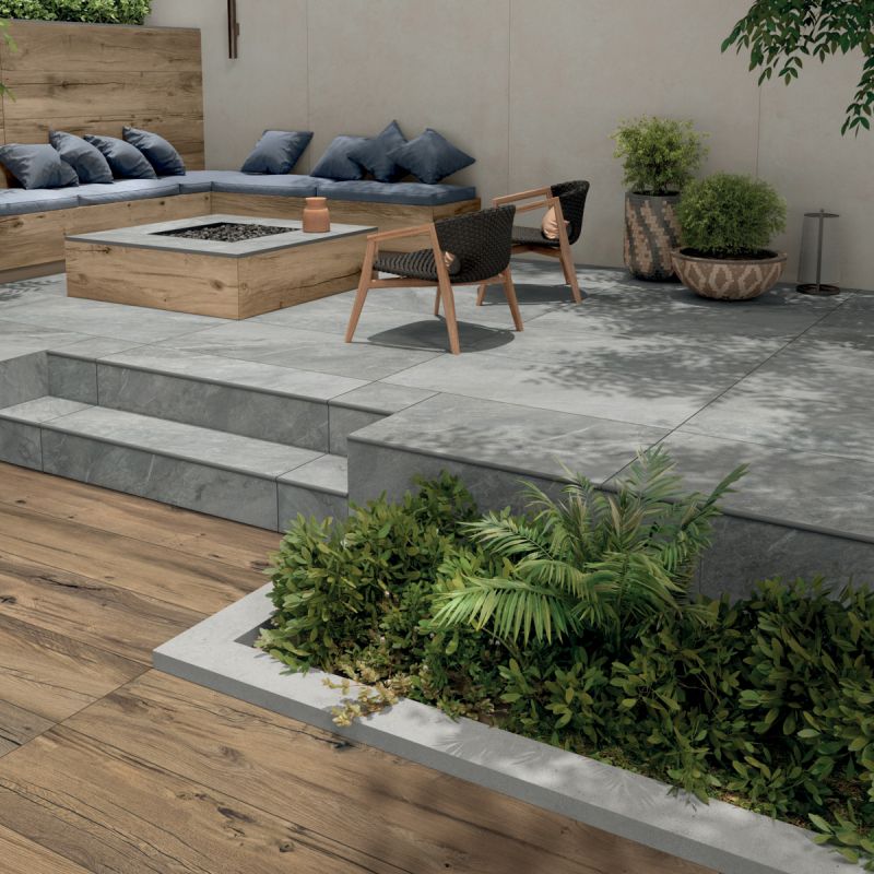 Các mẫu gạch lát sân vườn màu xám đẹp, chống trơn trượt tốt