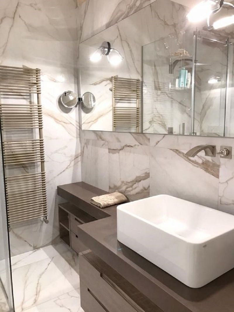 Gạch 30x60 trắng vân mây còn có thể sử dụng ở nhiều không gian khác nhau