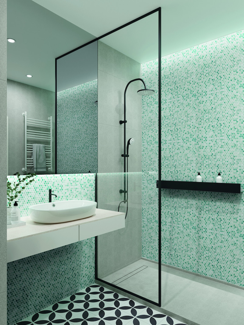 Mẫu gạch Mosaic với nhiều họa tiết chấm tròn màu xanh ngọc và trắng đan xen ốp tường nhà tắm 