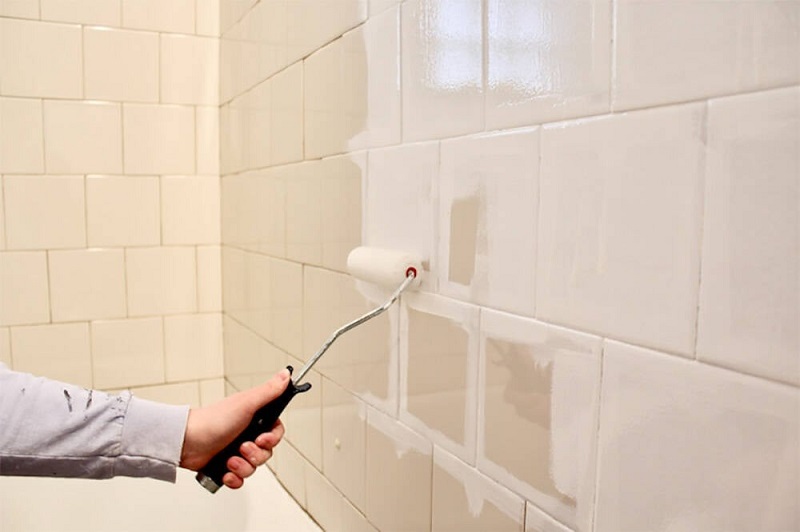 Có sơn lên gạch ốp tường được không? (Nguồn: Sưu tầm)
